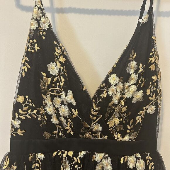 Express Dress Womens 4 Black Gold Floral Embroidered romantic fairy Cocktail - Picture 5 of 15